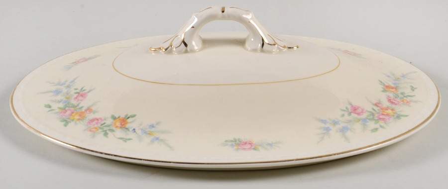 Cashmere Lid for Oval Vegetable by Homer Laughlin -1