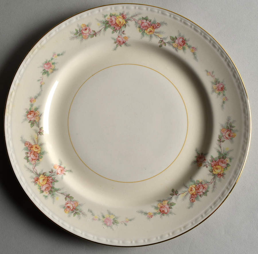 Countess Dinner Plate by Homer Laughlin -1