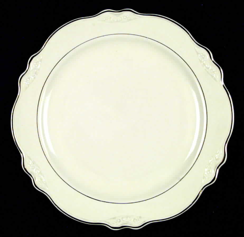 Double Gold Band Luncheon Plate by Homer Laughlin -1