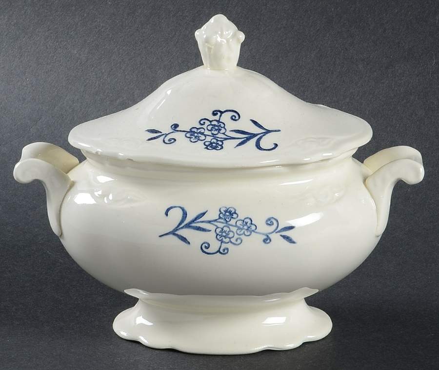 Dresden Sugar Bowl & Lid by Homer Laughlin -1