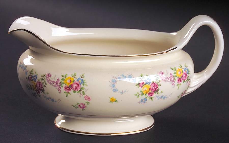 Dubarry Gravy Boat by Homer Laughlin -1