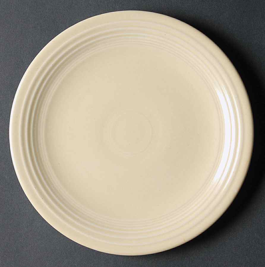 Fiesta Old Ivory (Cream) Salad Plate by Homer Laughlin -1