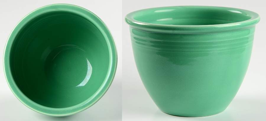 Fiesta Light Green (Older) 5" Nested Mixing Bowl w/No Center Interior Rings by Homer Laughlin -1