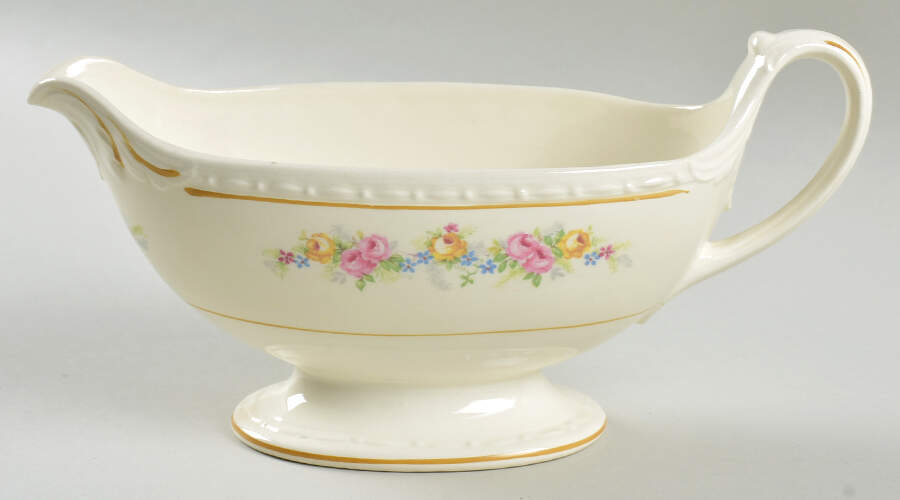G3466 Gravy Boat by Homer Laughlin -1