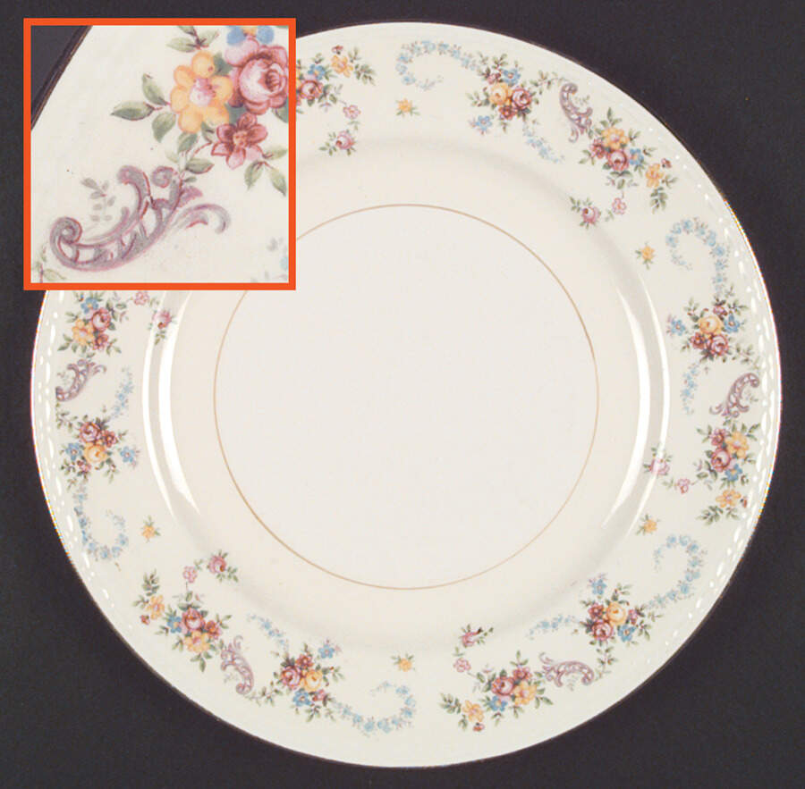 G3352 Dinner Plate by Homer Laughlin -1