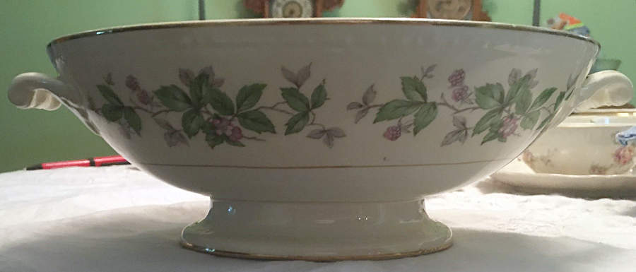 Greenbriar Oval Vegetable No Lid by Homer Laughlin -1