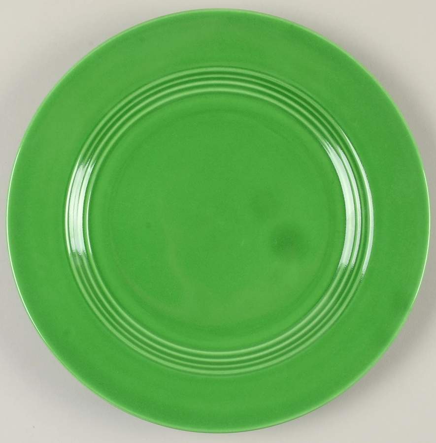 Harlequin Medium Green (Older) Luncheon Plate by Homer Laughlin -1
