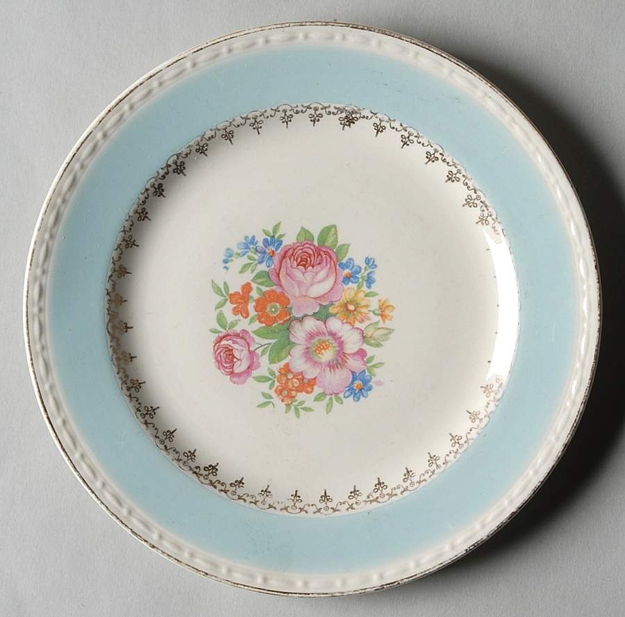 CAC168 Bread & Butter Plate by Homer Laughlin -1