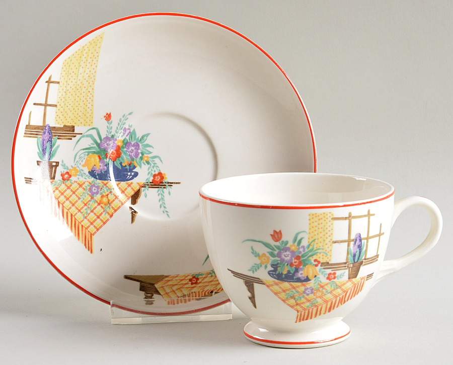 N1481 Footed Cup & Saucer Set by Homer Laughlin -1