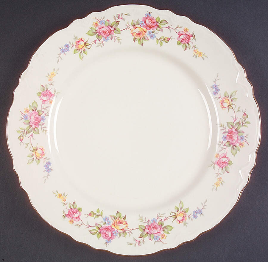 R1334 Dinner Plate by Homer Laughlin -1