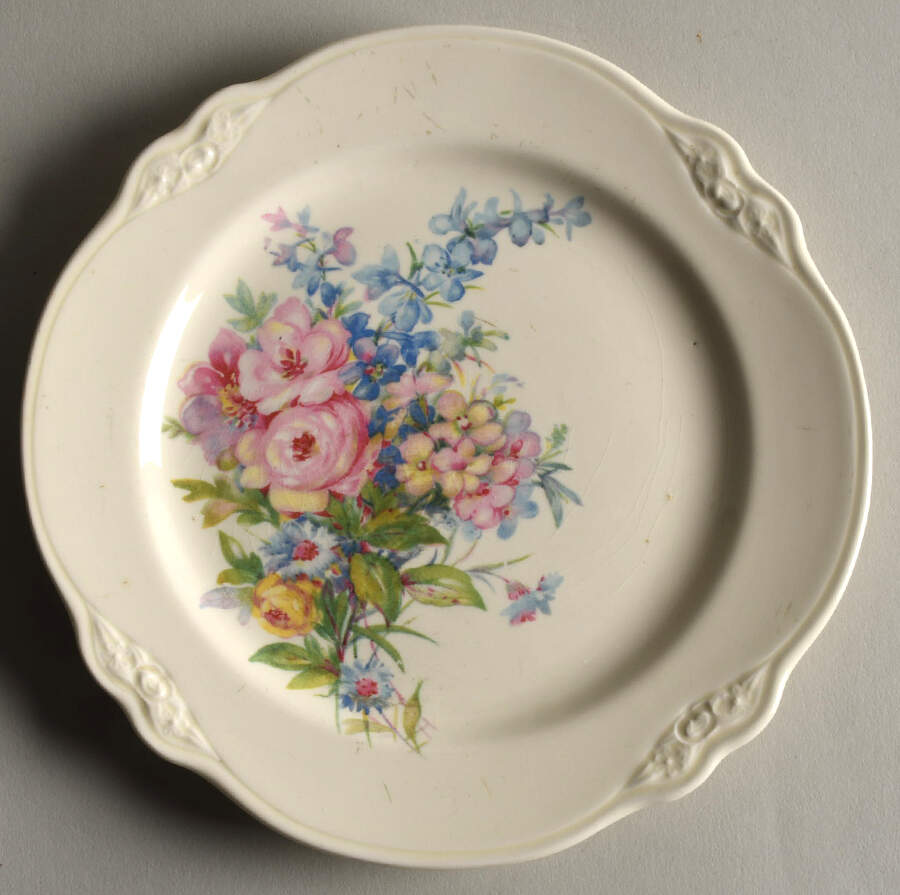 Nosegay Salad Plate by Homer Laughlin -1