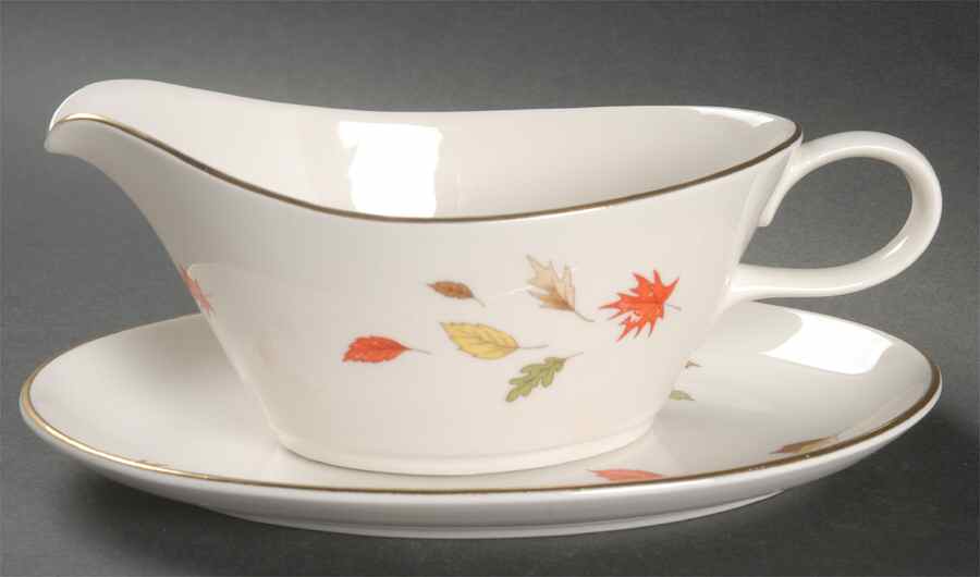 October Leaves Gravy Boat & Underplate/Relish by Homer Laughlin -1