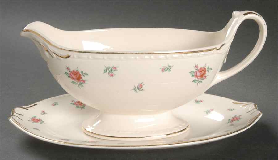 Rambler Rose (Eggshell Georgian, American Vogue) Gravy Boat & Underplate/Relish by Homer Laughlin -1