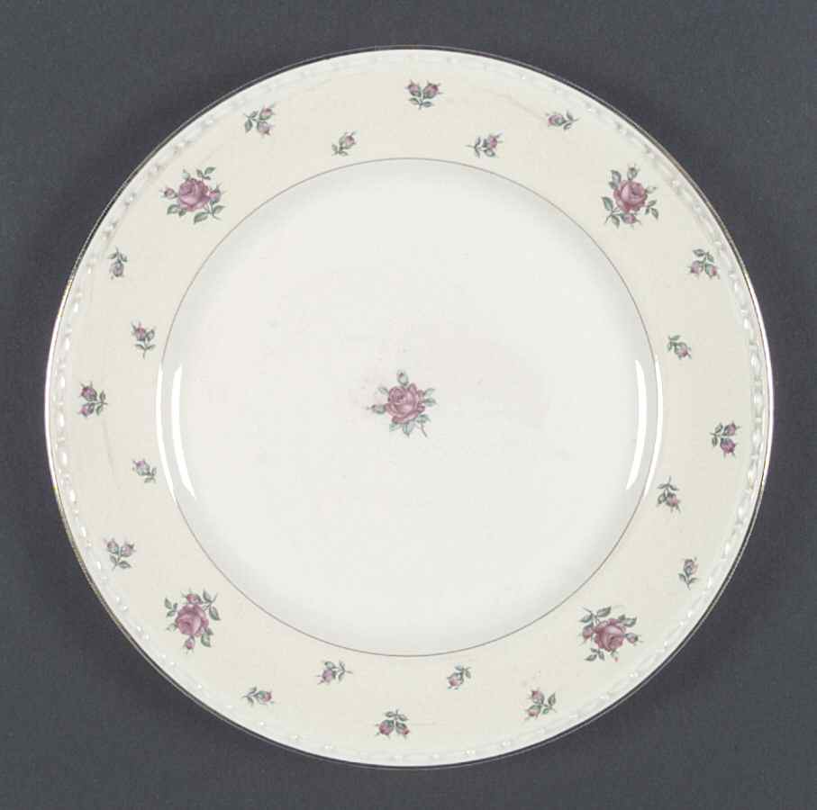 Rambler Rose Dinner Plate by Homer Laughlin -1