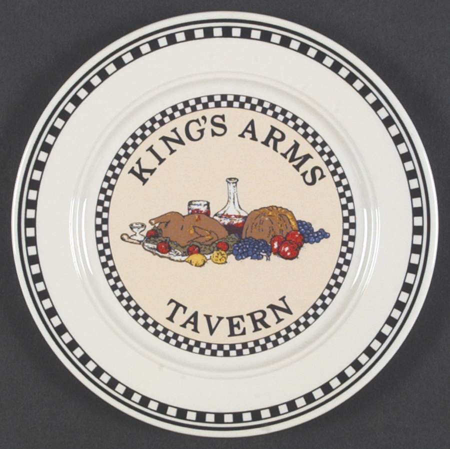 Williamsburg Seville Shape Luncheon Plate by Homer Laughlin -1