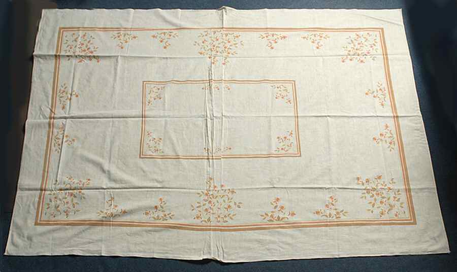 Autumn Leaf 56" X 81" Rectangular Muslin Tablecloth by Hall-1