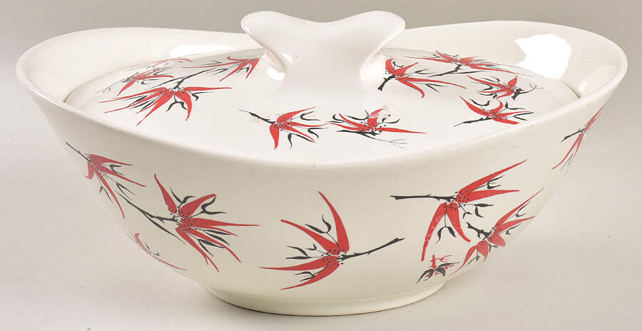 Holiday 1.25 Quart Oval Covered Casserole by Hall-1