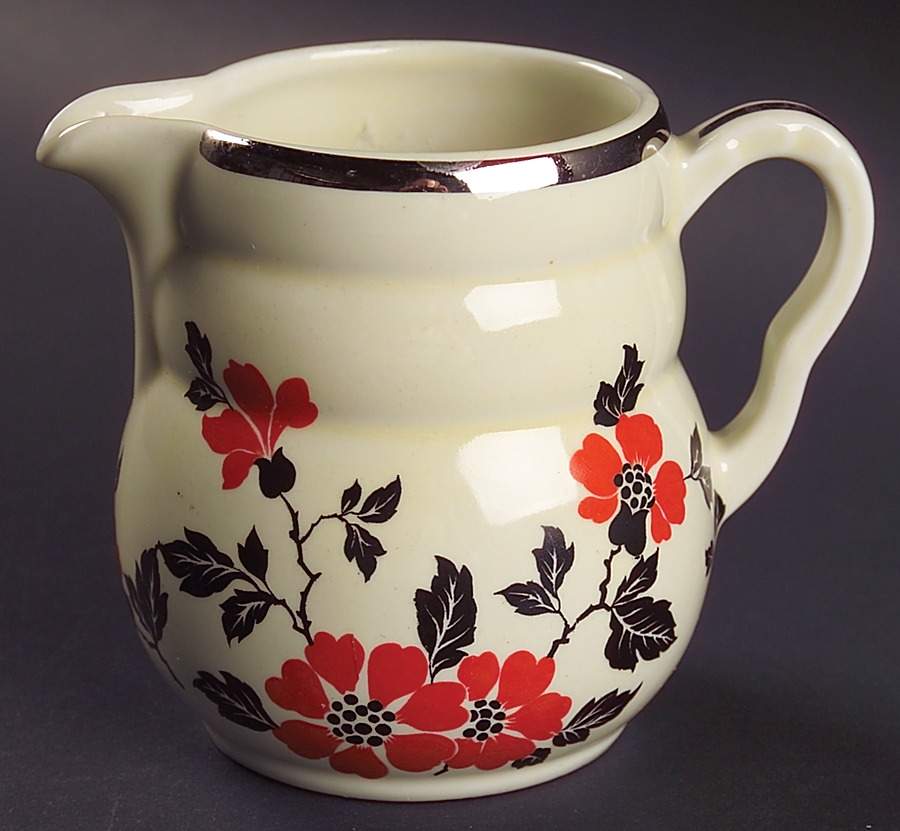 Red Poppy (Platinum Ring) 14 Oz Daniel Shape Syrup/Milk Jug by Hall-1