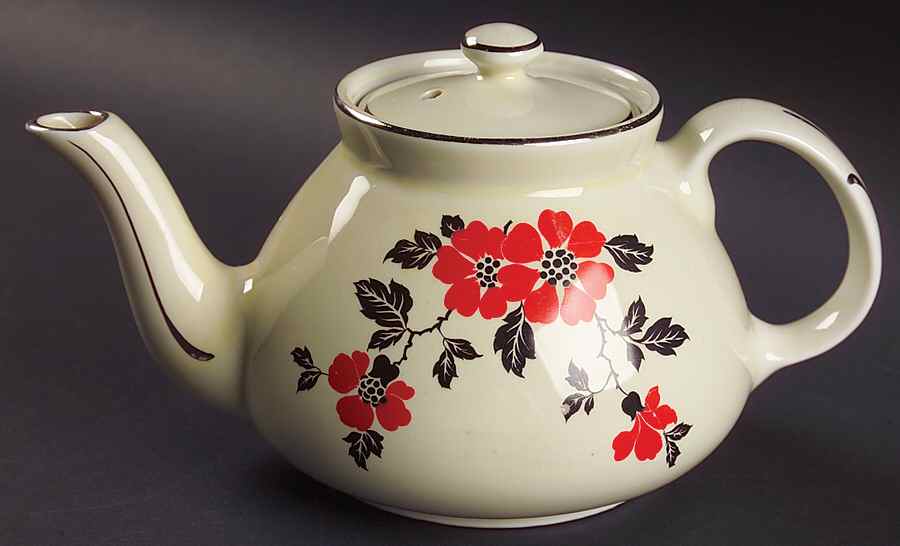 Red Poppy (Platinum Ring) 1-4 Cup Mini New York Teapot & Lid by Hall-1