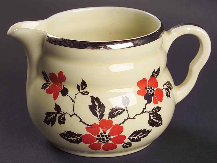 Red Poppy (Platinum Ring) Daniel Creamer by Hall-1
