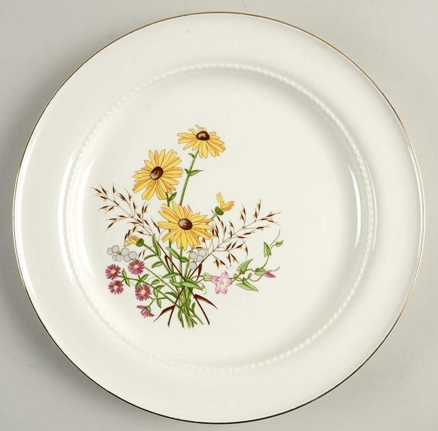 Richmond Brown Eyed Susan Luncheon Plate by Hall-1