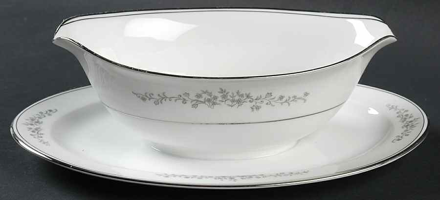 Ardmore Gravy Boat with Attached Underplate by Hampton (Japan)-1