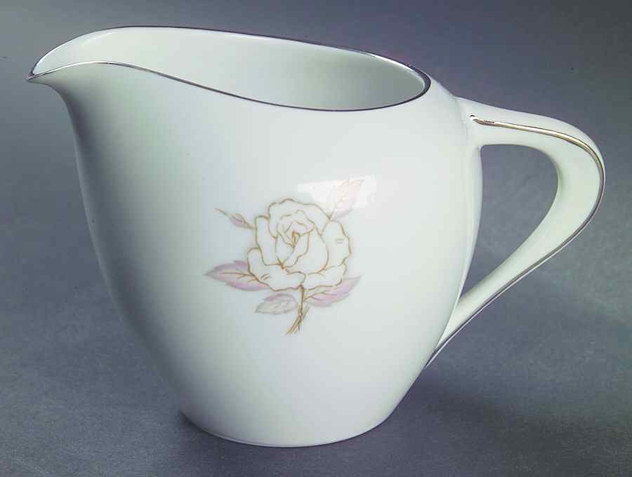 Madison (Japan) Creamer by Hampton (Japan)-1