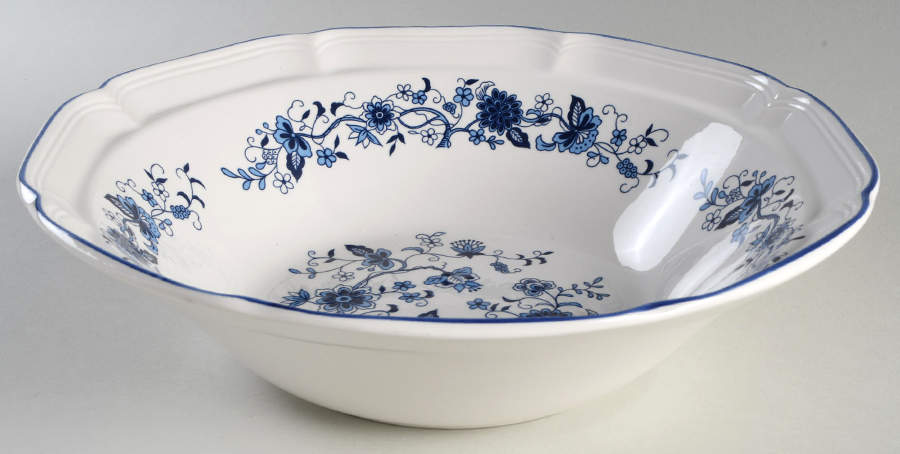 Seine Blue (Scalloped, Blue Trim) 11" Large Salad Serving Bowl by Hankook-1