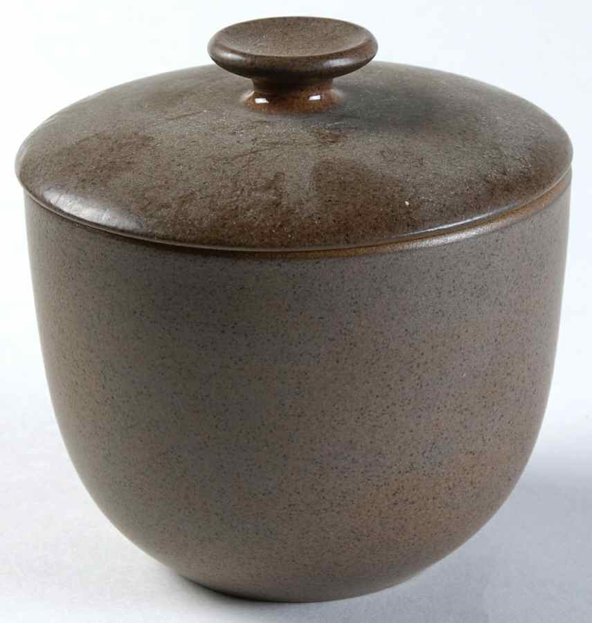 Sandalwood (Coupe Shape) Sugar Bowl & Lid by Heath-1