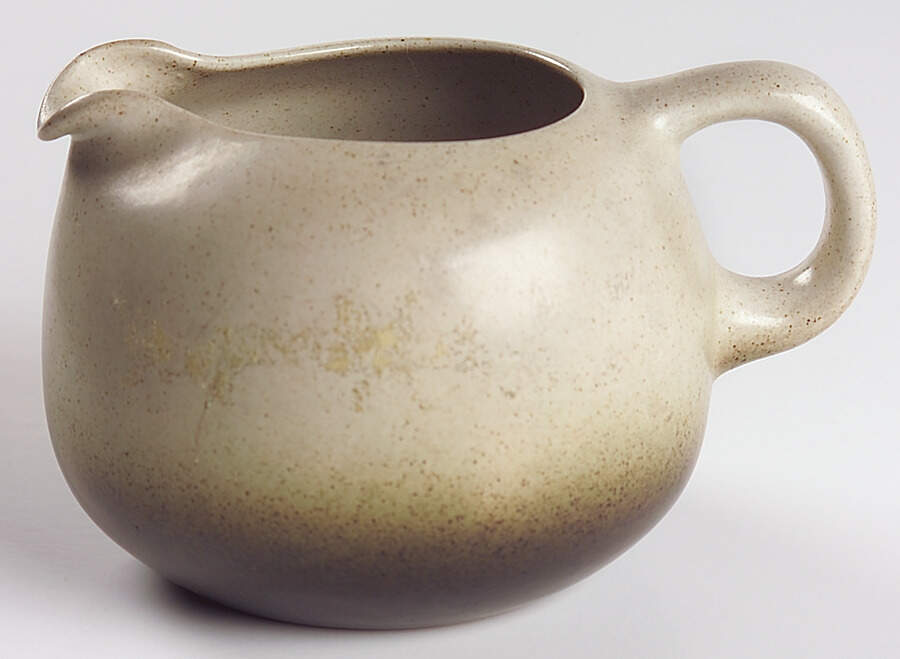 Sea & Sand (Coupe Shape) Creamer by Heath-1
