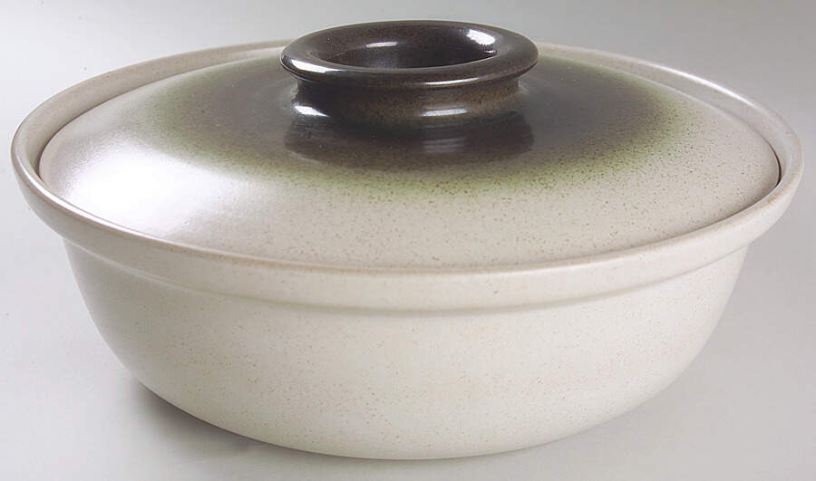 Sea & Sand (Coupe Shape) 3 Quart Round Covered Casserole by Heath-1