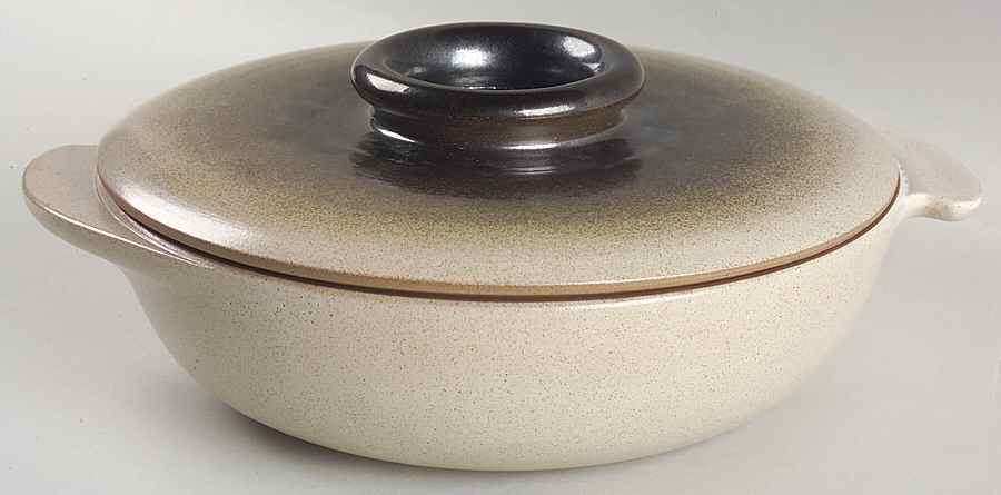 Sea & Sand (Coupe Shape) 2 Qt Round Covered Casserole by Heath-1