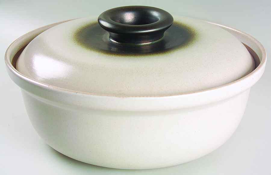 Sea & Sand (Coupe Shape) 4 Quart Round Covered Casserole by Heath-1
