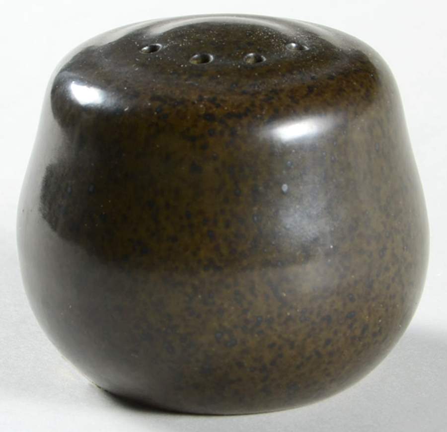 Sea & Sand (Coupe Shape) Salt Shaker by Heath-1