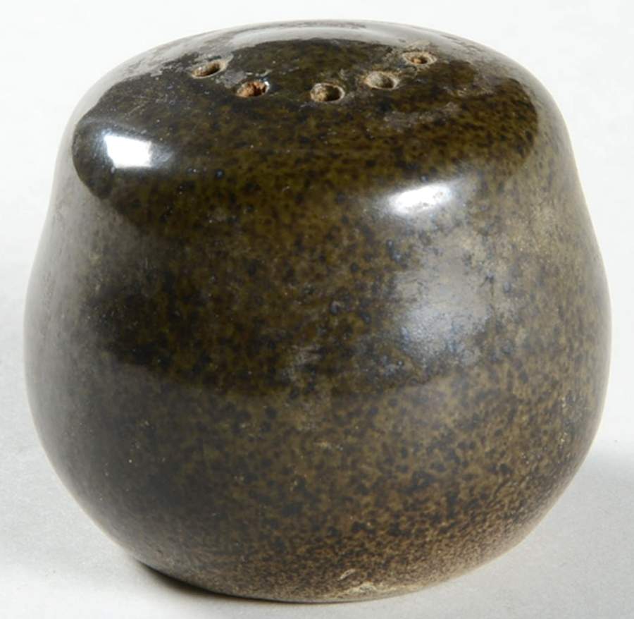Sea & Sand (Coupe Shape) Pepper Shaker by Heath-1