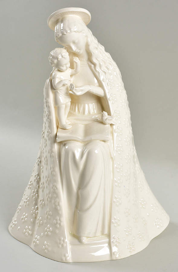 Flower Madonna Tm3-Flower Madonna-Closed Halo - No Box by M.I. Hummel-1