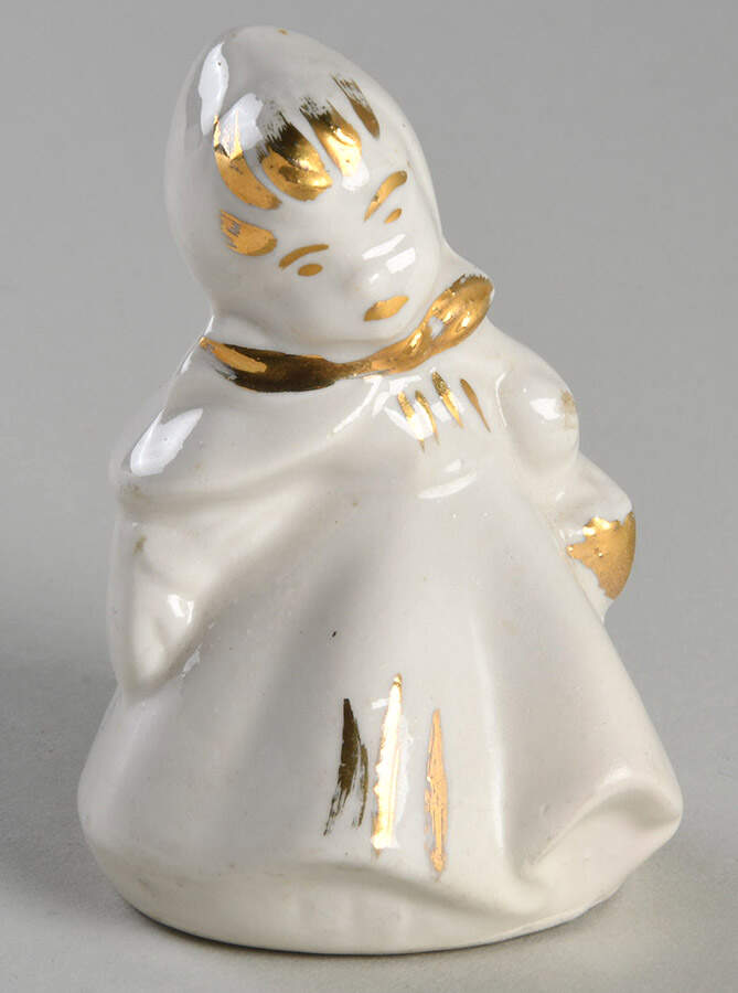 Little Red Riding Hood Sakt Shaker by Hull-1