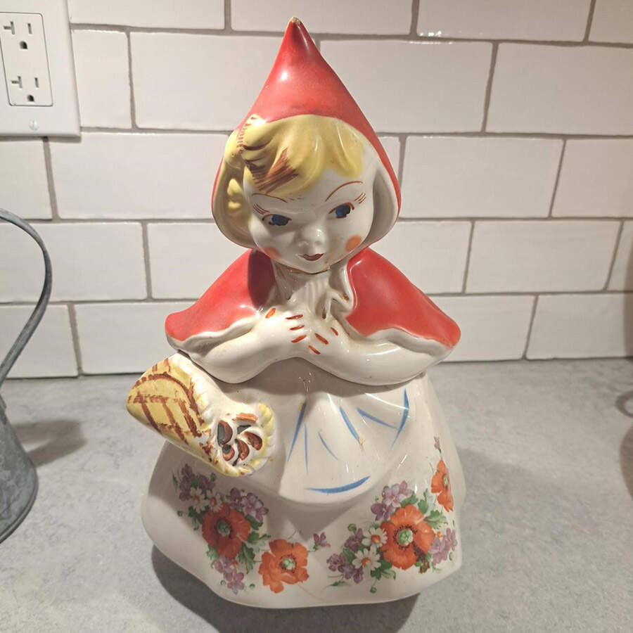 Little Red Riding Hood Cookie Jar & Lid #26 by Hull-1