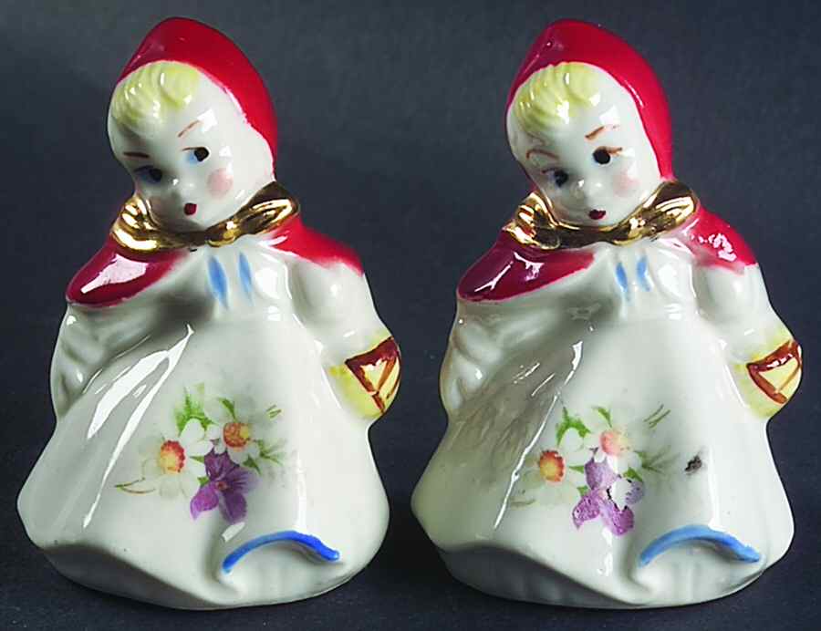 Little Red Riding Hood Salt & Pepper Set by Hull-1