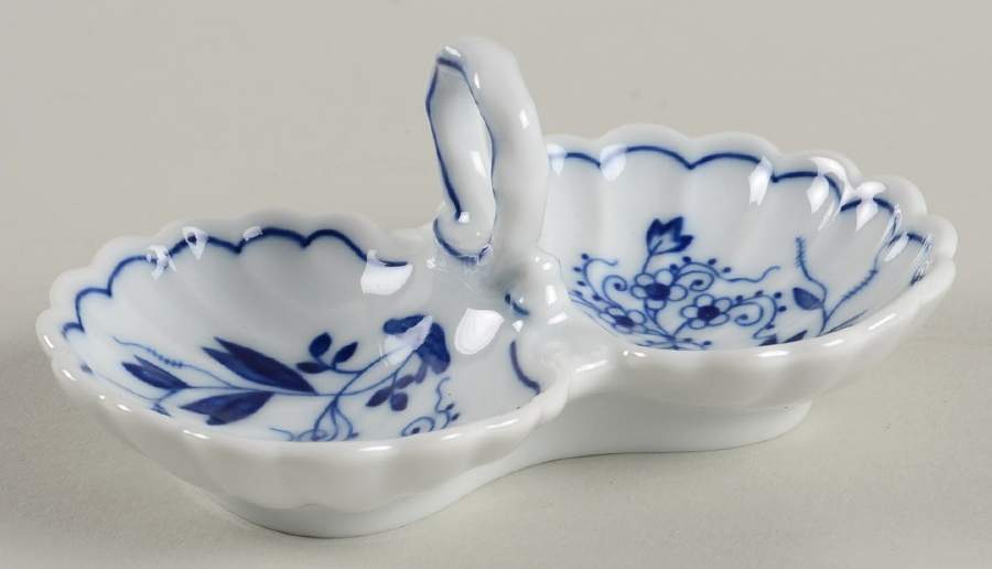 Blue Onion Double Salt Dip by Hutschenreuther-1