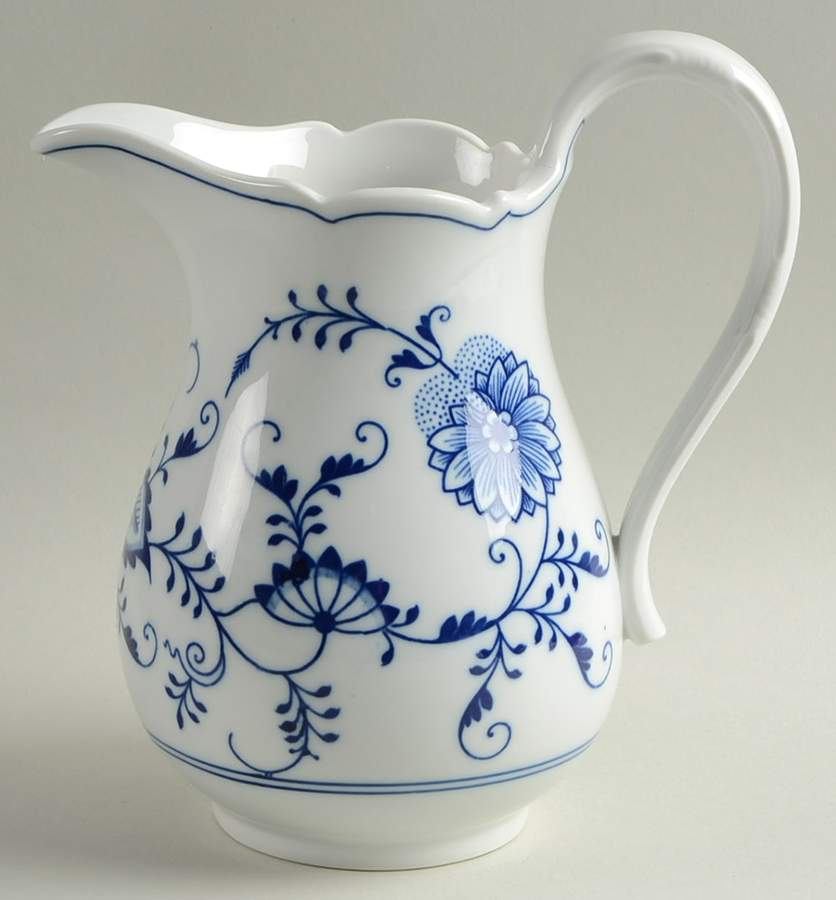Blue Onion 32 Oz Pitcher by Hutschenreuther-1