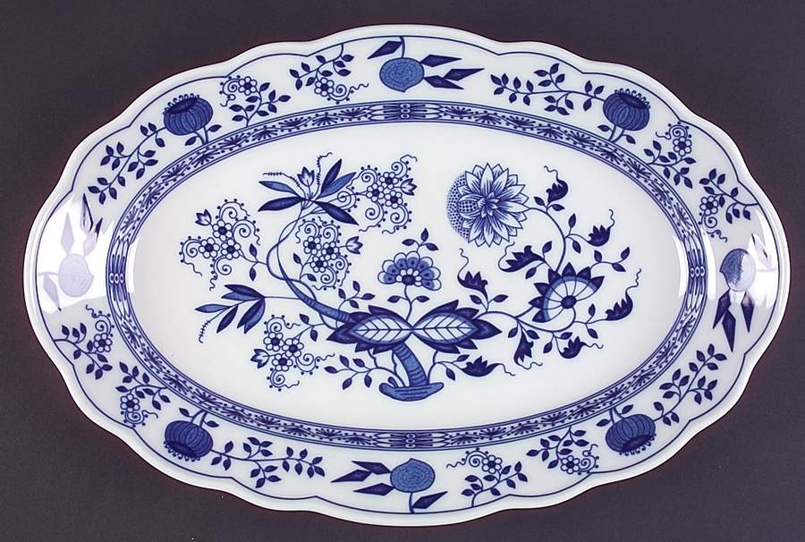 Blue Onion 15" Oval Serving Platter by Hutschenreuther-1