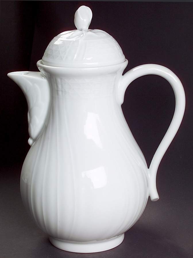 Dresden All White Coffee Pot & Lid by Hutschenreuther-1