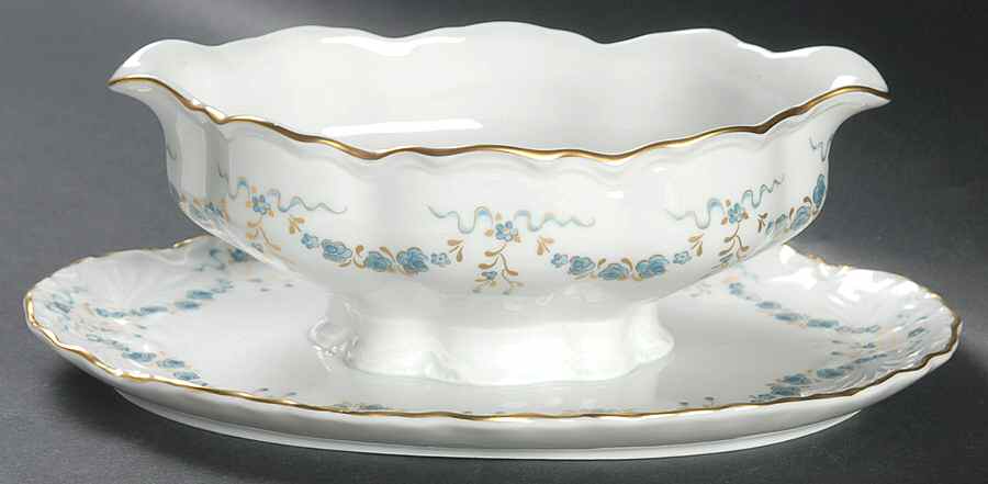 Fontainebleau Gravy Boat with Attached Underplate by Hutschenreuther-1