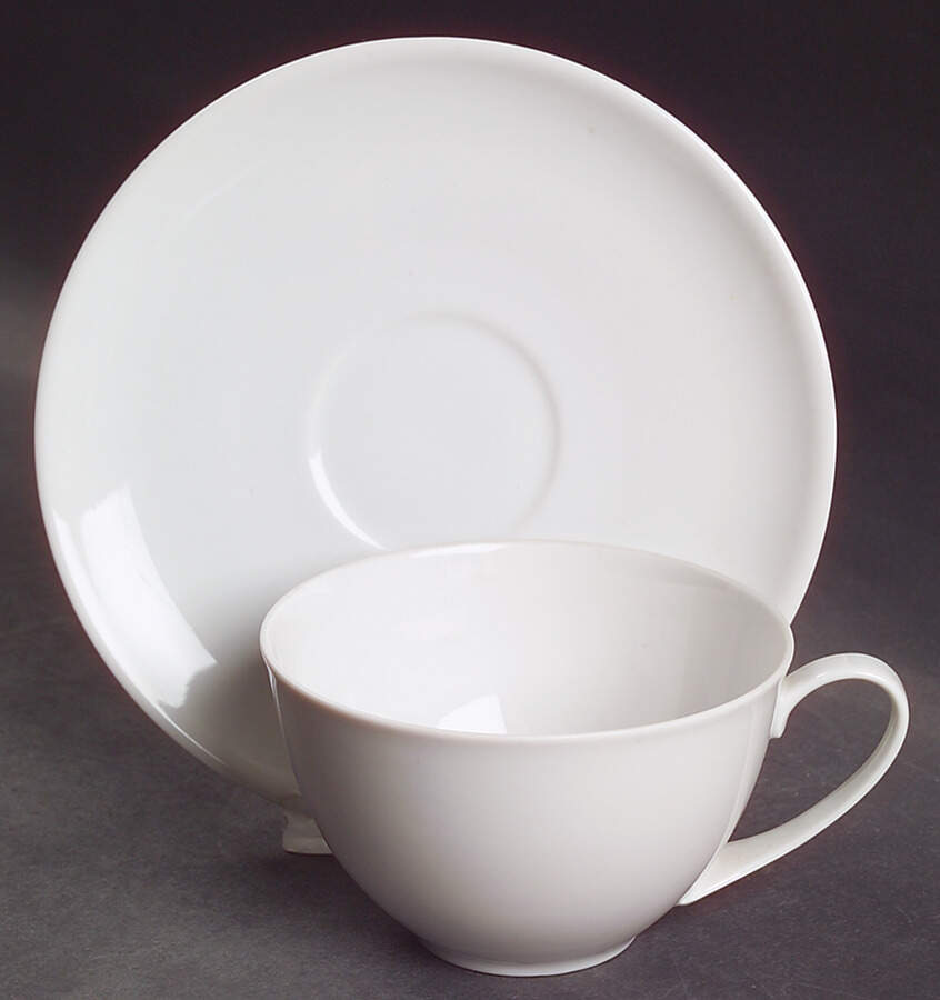HUT415 Flat Cup & Saucer Set by Hutschenreuther-1