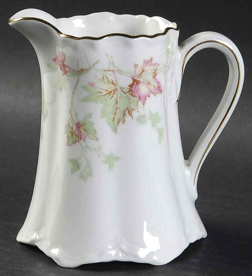 Maple Leaf (Scalloped) Creamer by Hutschenreuther-1