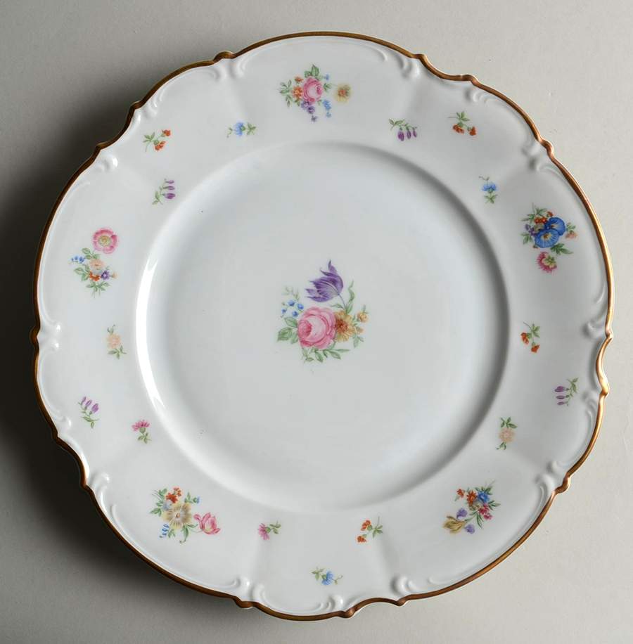 Mayfair (White, 7619) Dinner Plate by Hutschenreuther-1