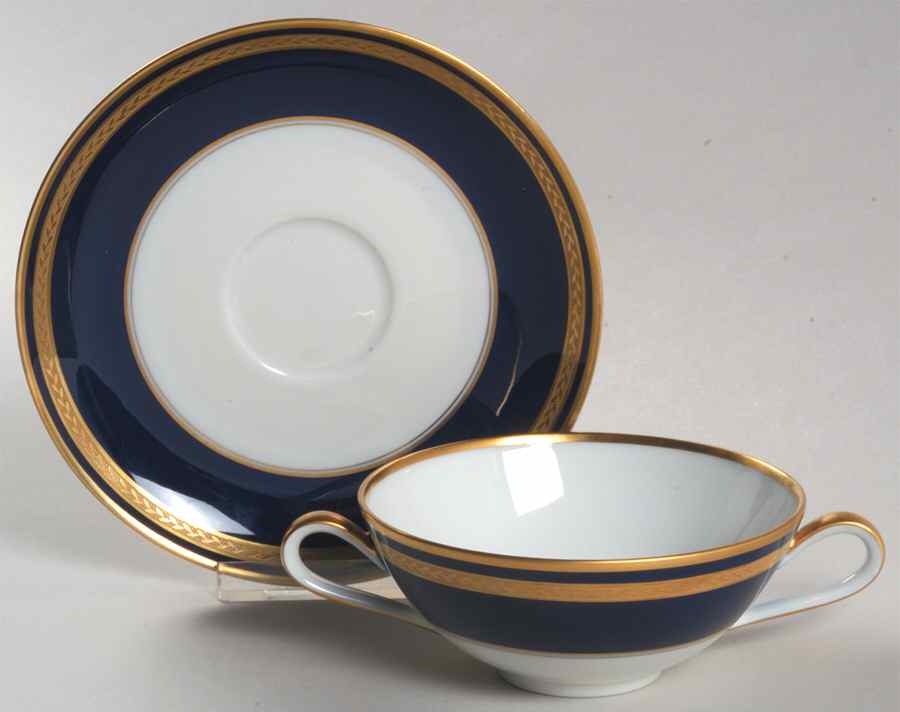 Monarch Footed Cream Soup Bowl & Saucer Set by Hutschenreuther-1