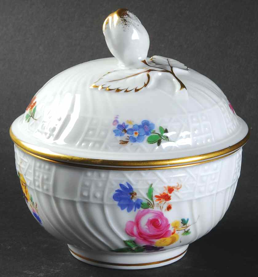 Moritzburg Sugar Bowl & Lid by Hutschenreuther-1