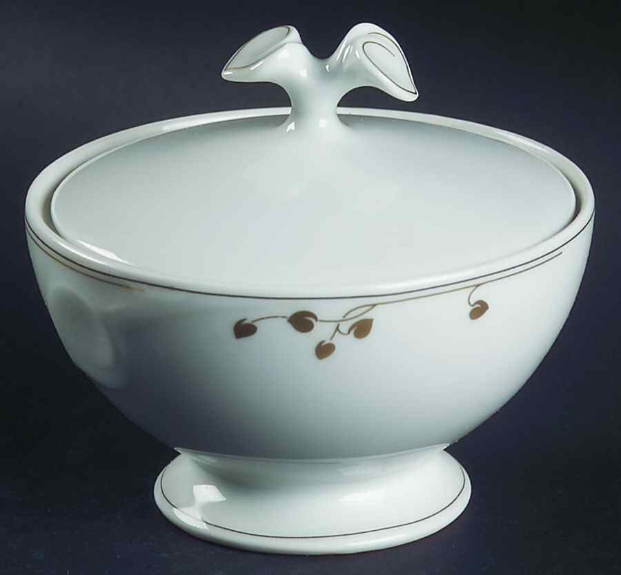 St. Honore Sugar Bowl & Lid by Hutschenreuther-1